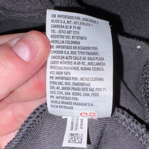 American Eagle This Feels Seriously Huggable Sweatshirt Dark Charcoal – Small - Picture 11 of 12